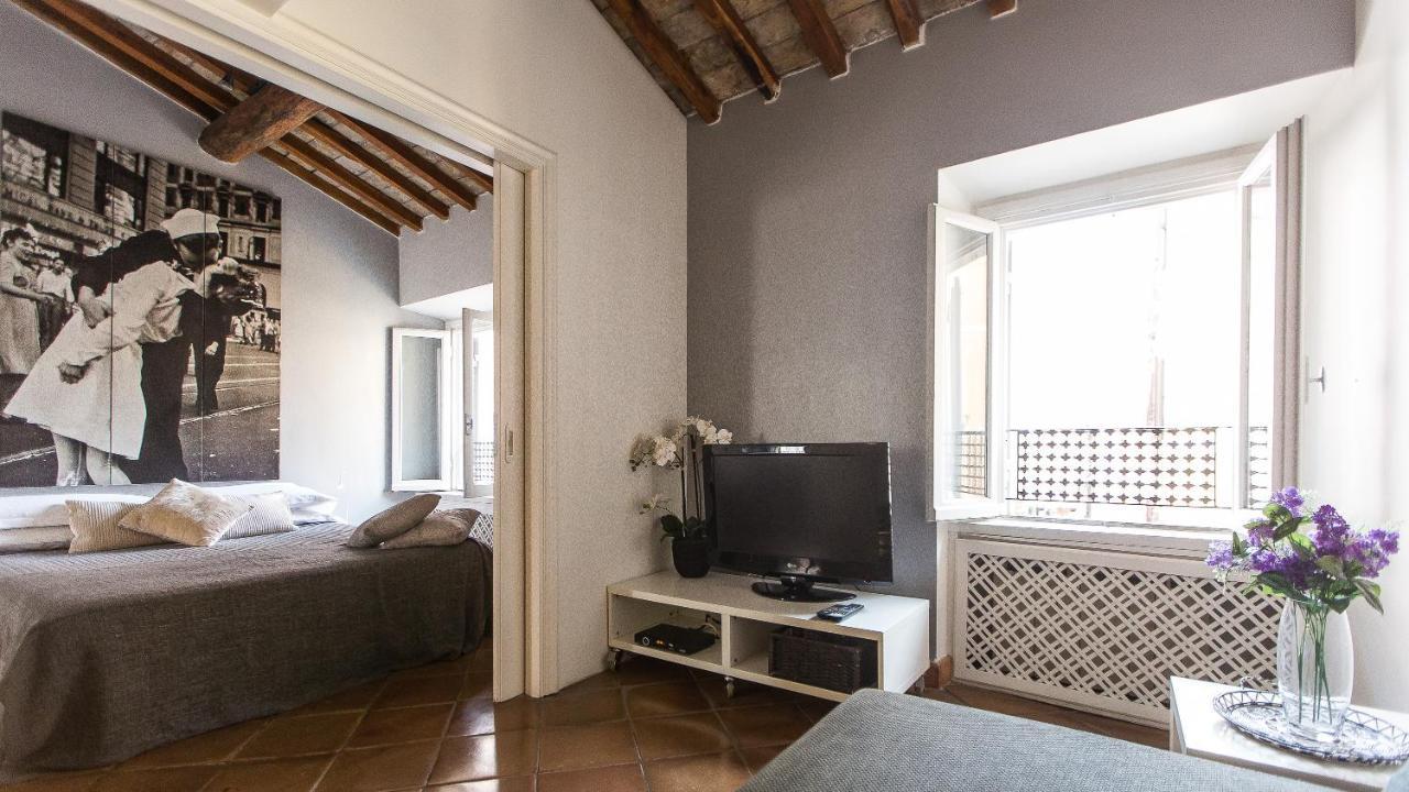 Mattonato Apartment